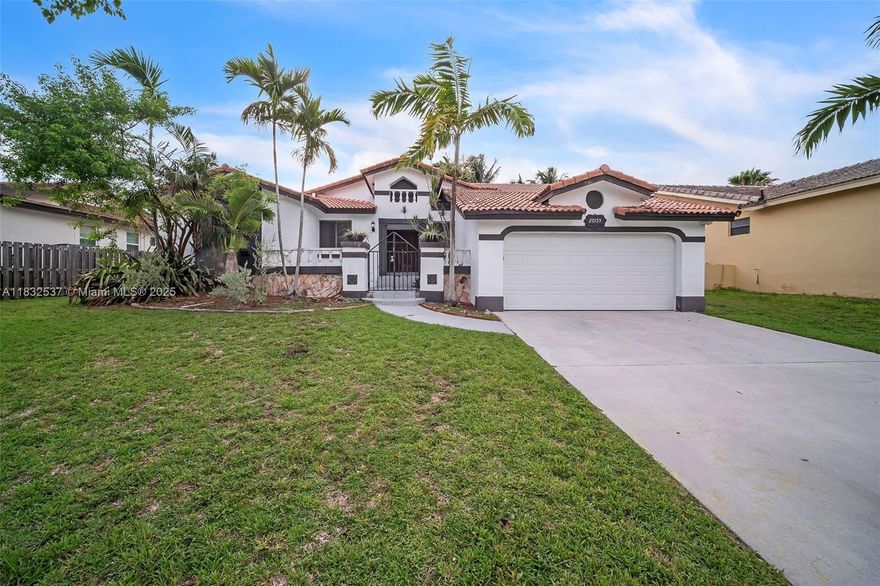 Move-In Ready 4-Bedroom Home with Curb Appeal and Outdoor Charm!
This well-maintained one-story home offers a spacious 4-bedroom, 3-bath layout, combining comfort and functionality throughout. Highlights include a welcoming covered front porch, a beautifully kept backyard, and excellent curb appeal. Inside, enjoy a practical floor plan with generous living areas, ideal for everyday living and entertaining. With its move-in-ready condition and inviting outdoor spaces, this home is ready to welcome its next owner.