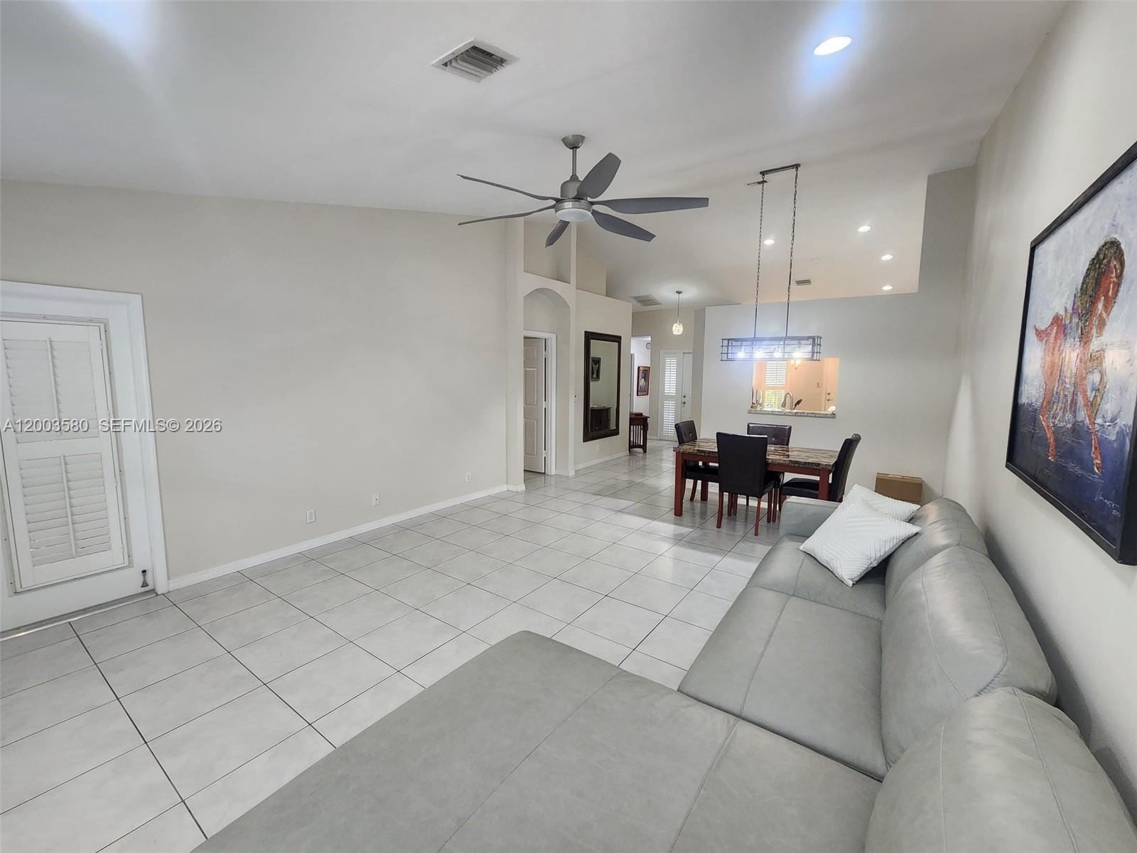 FLORAL LAKES PH 3 AND 4 - Residential