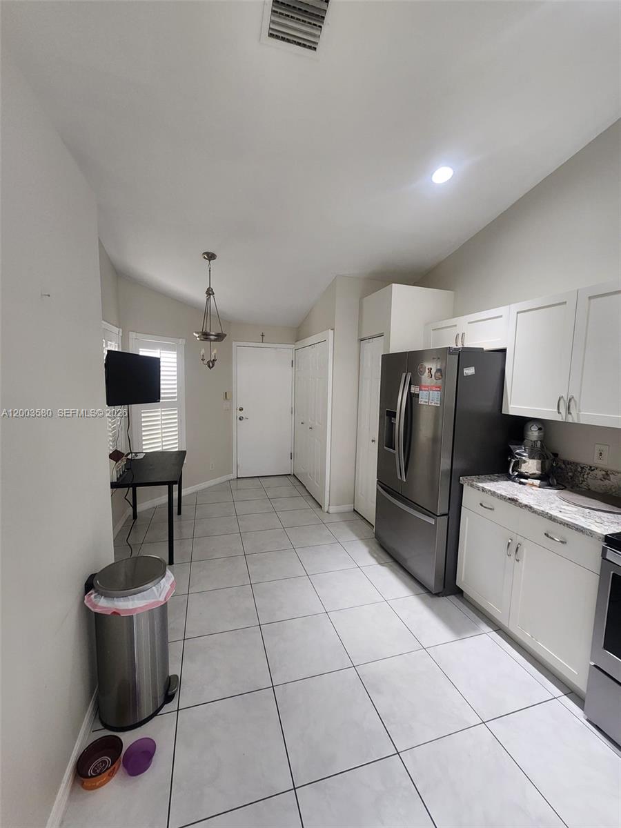 FLORAL LAKES PH 3 AND 4 - Residential