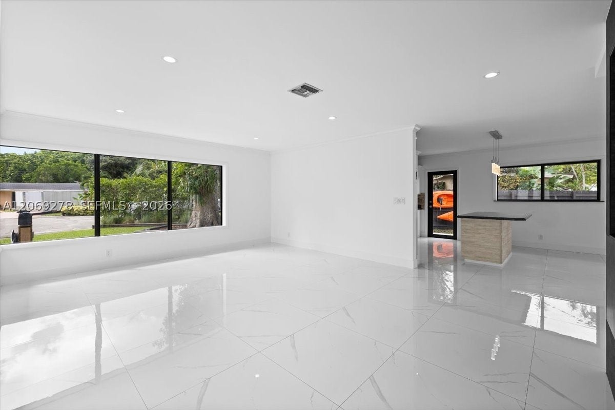 406 Lawn Acres Ct