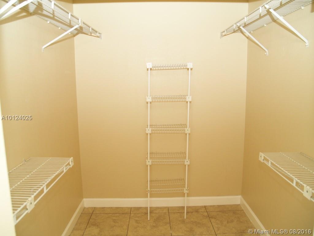 Jacaranda Prcl 611 Pb 130 - Residential Lease