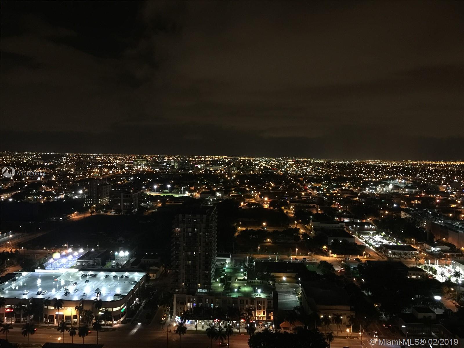 SPACIOUS 1 BEDROOM W/841 + 161 SQFT IN TER W/SUNSET/POOL VIEWS IN EDGEWATER.CABLE,INTERNET WATER & 1 PARKINNG INCLUDED IN RENT.FULL SERVICE BUILDING.