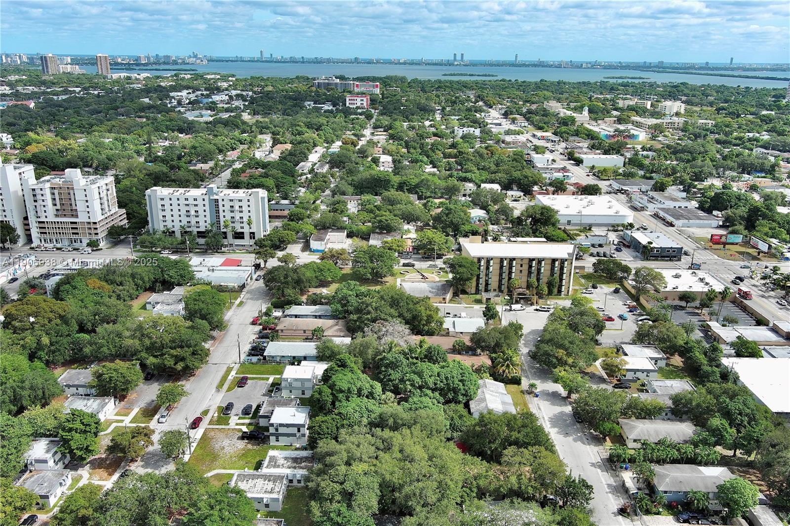 BUENA VISTA GARDENS - Residential