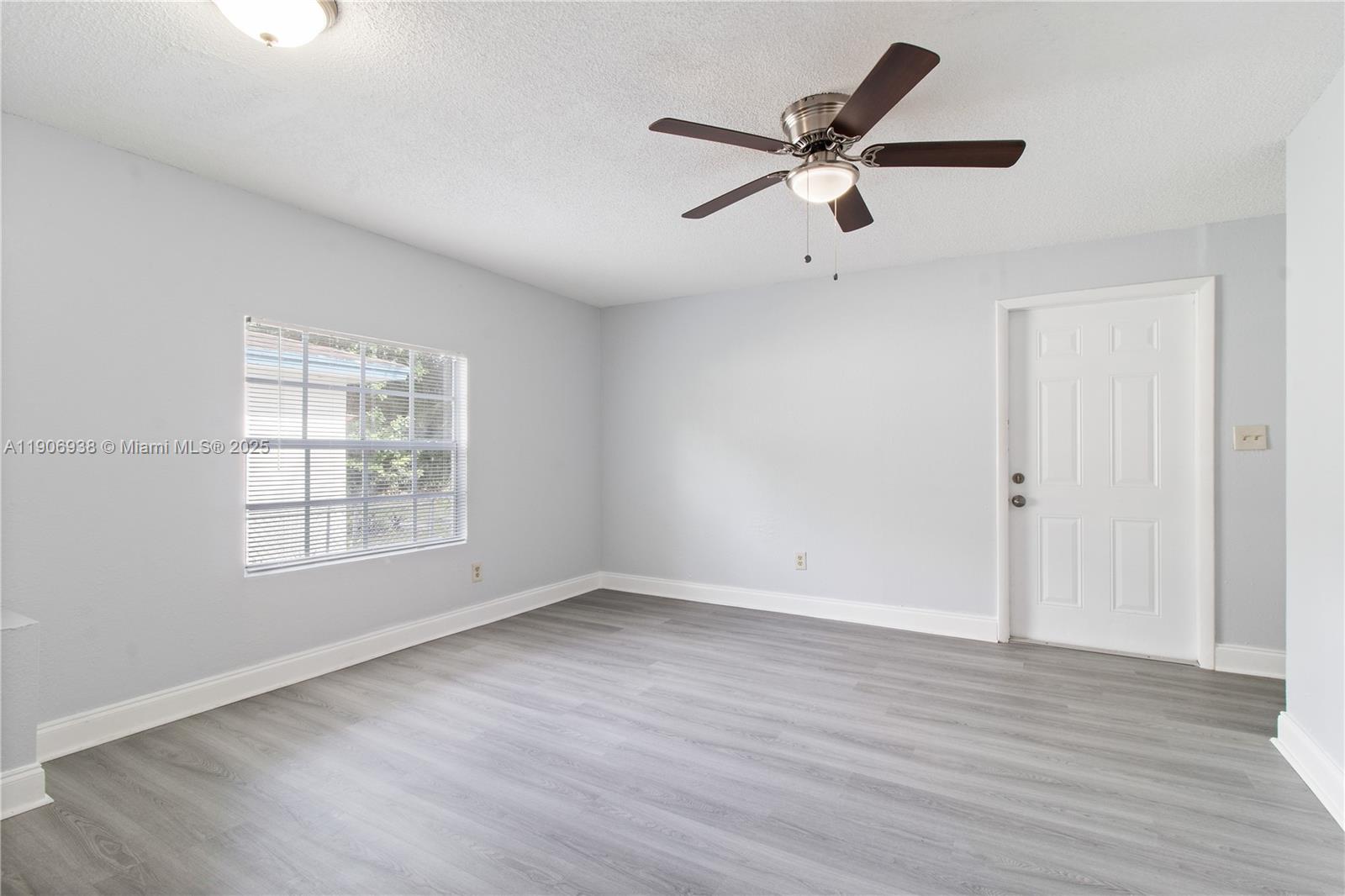 BUENA VISTA GARDENS - Residential