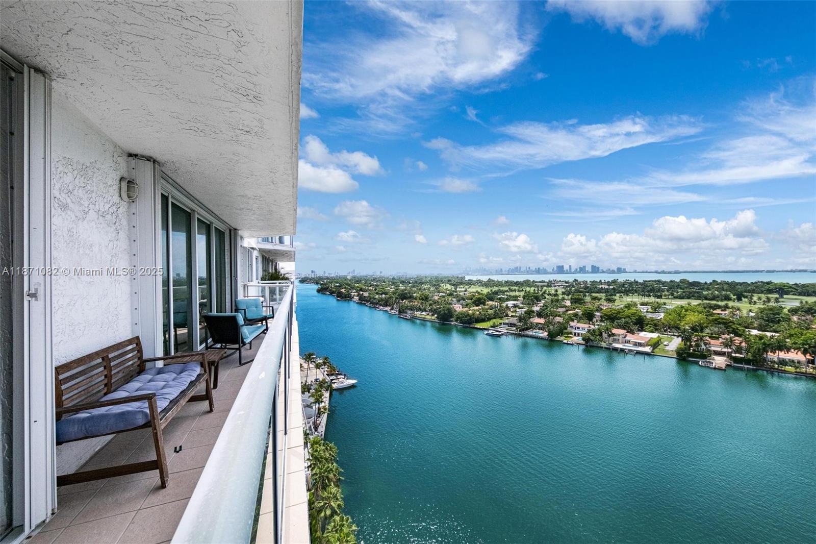 THE GRANDVIEW CONDO - Residential