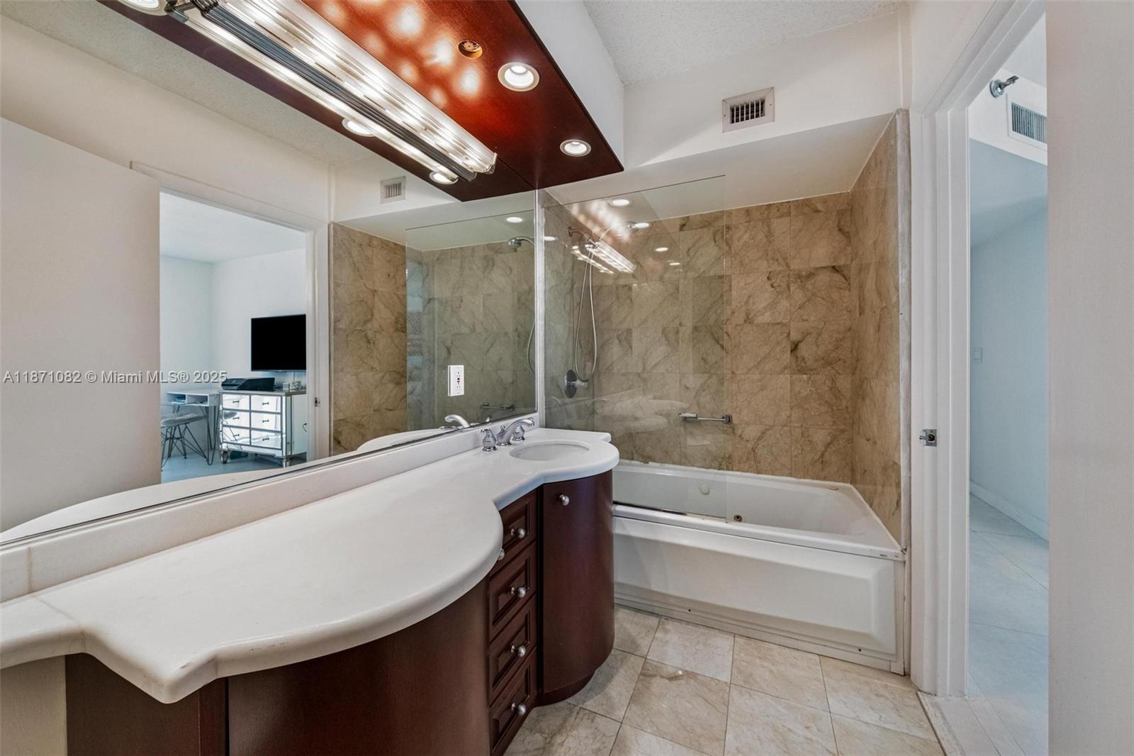 THE GRANDVIEW CONDO - Residential