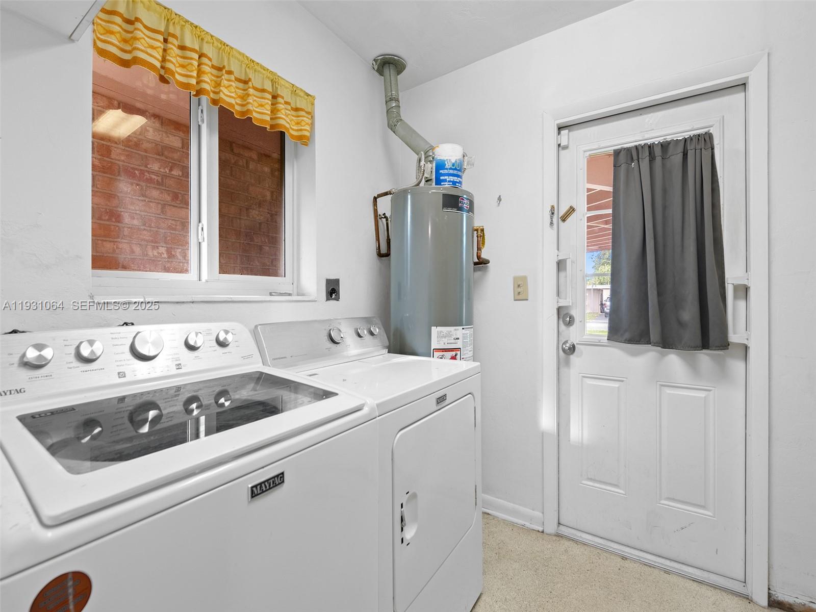 PLANTATION GARDENS 4TH SE - Residential