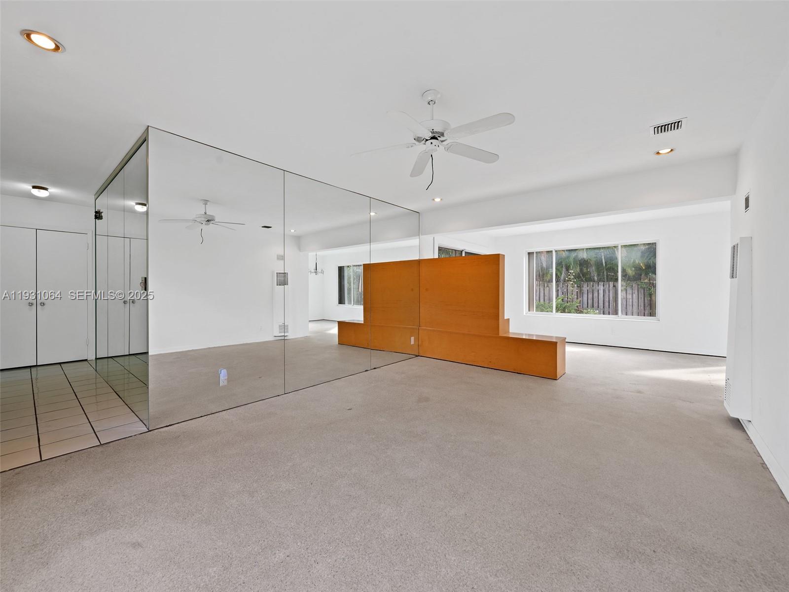 PLANTATION GARDENS 4TH SE - Residential