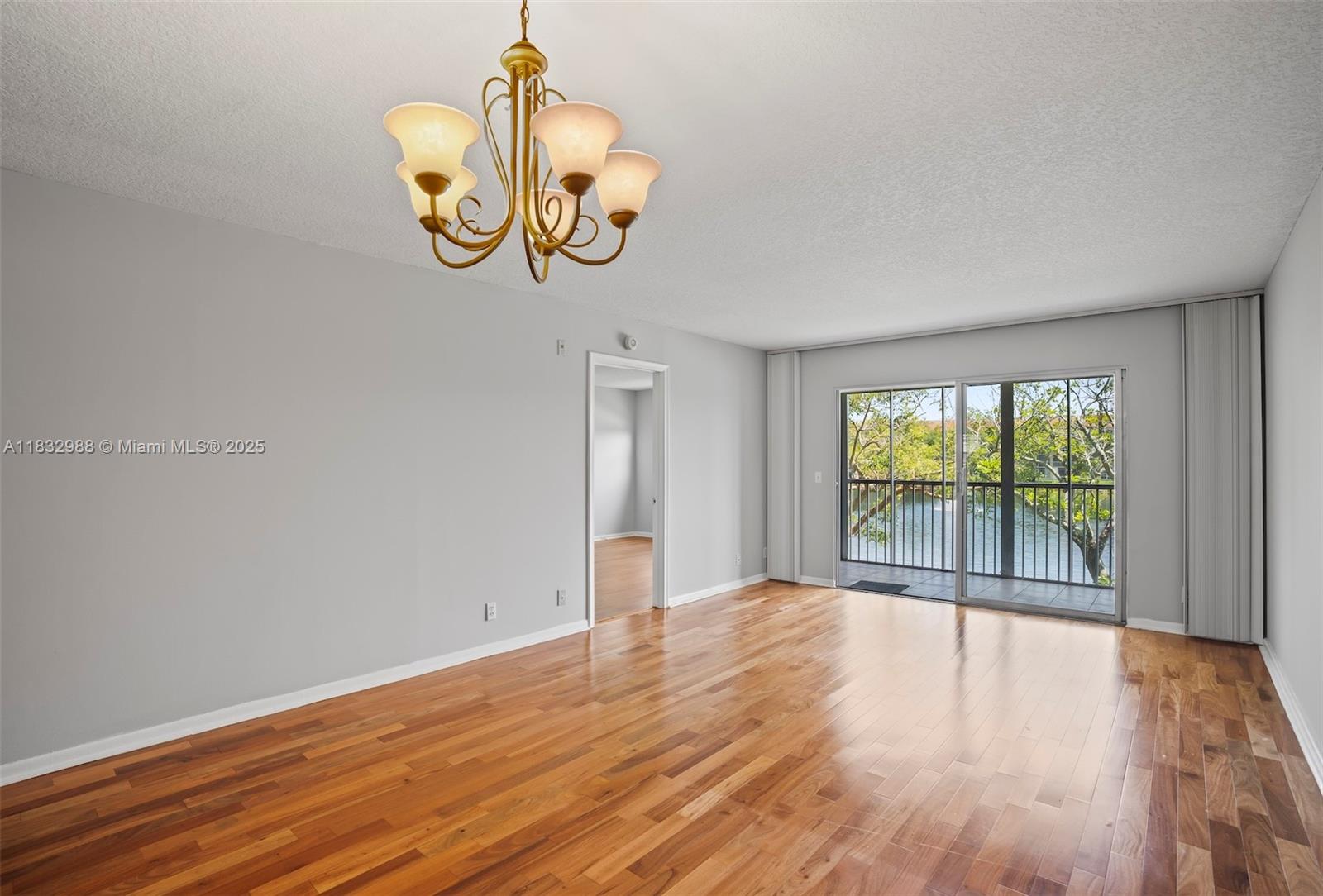 12900 SW 13th St 212E