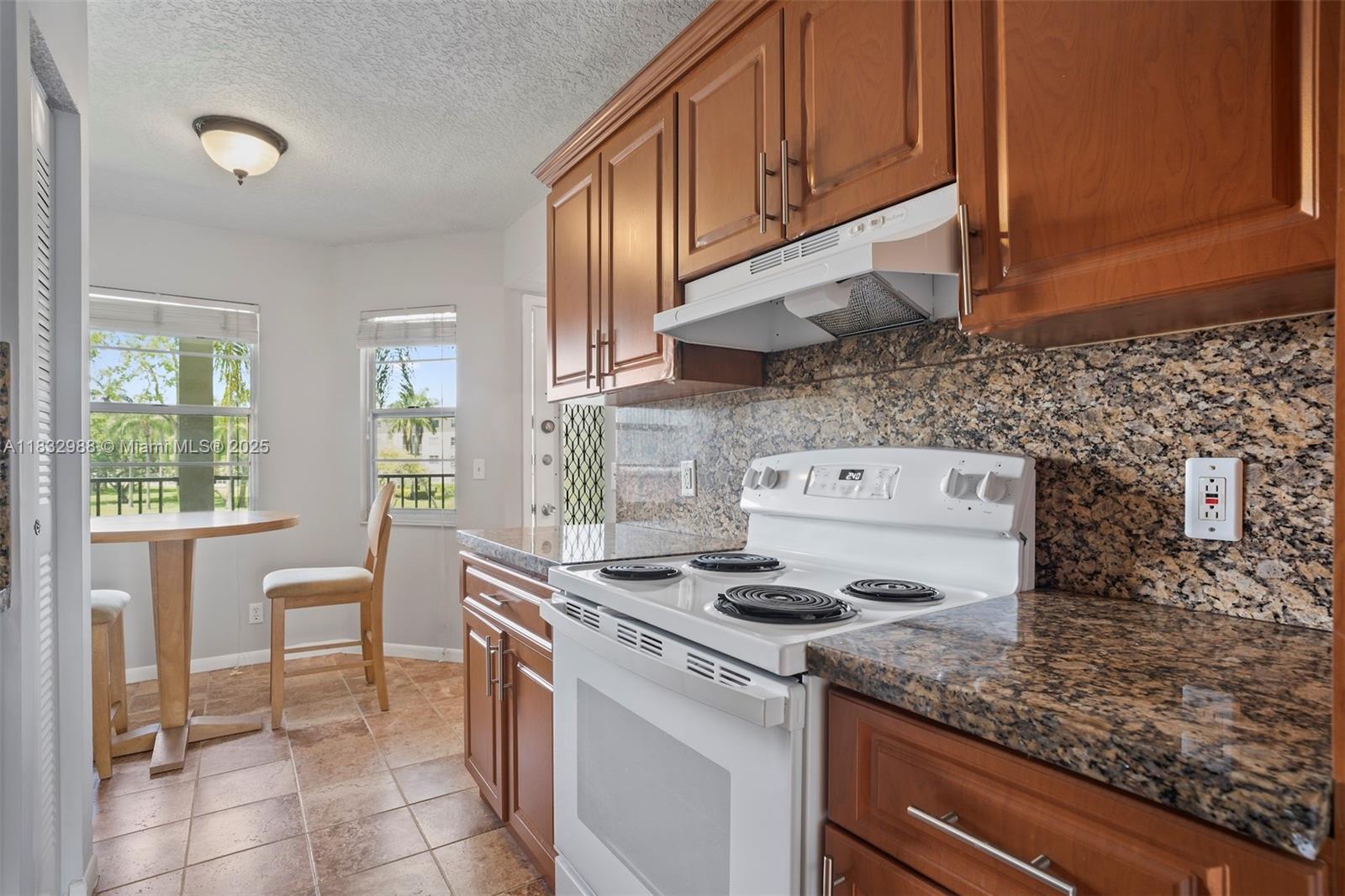 12900 SW 13th St 212E