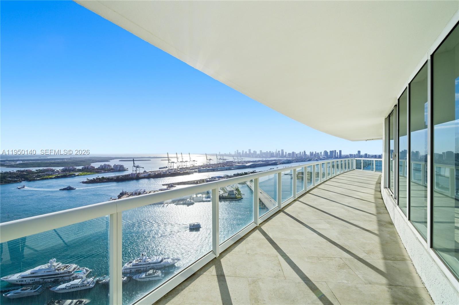 ICON CONDO - Residential