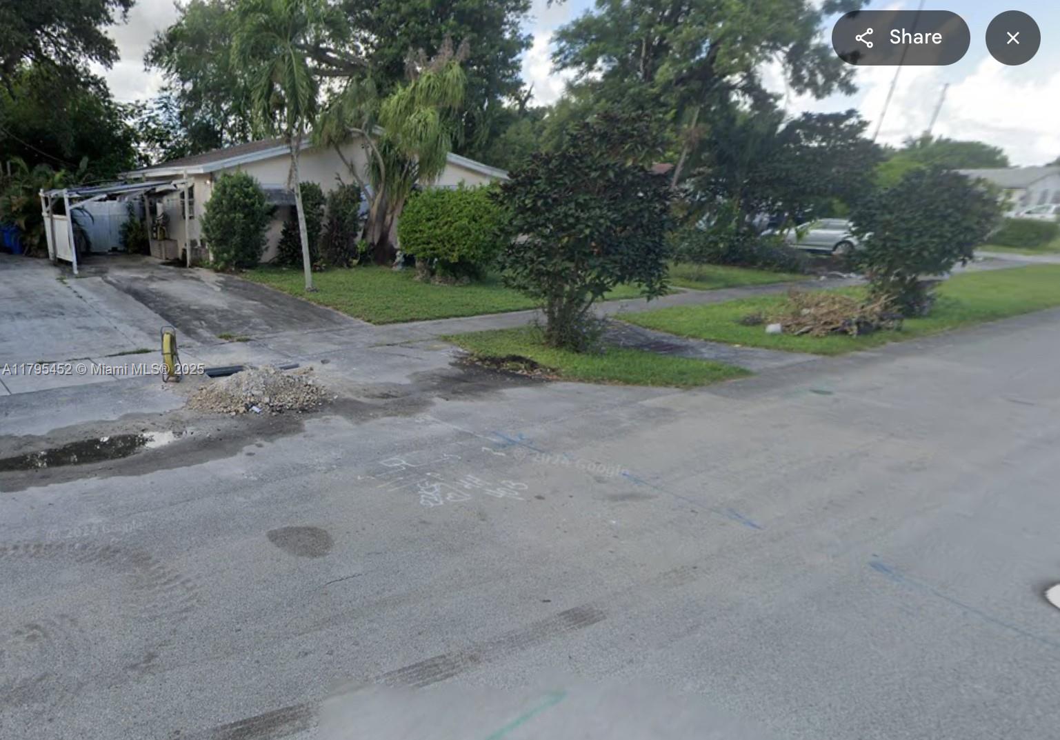4120 Sw 31st Dr, West Park, Broward County, Florida - 4 Bedrooms  
1 Bathrooms - 