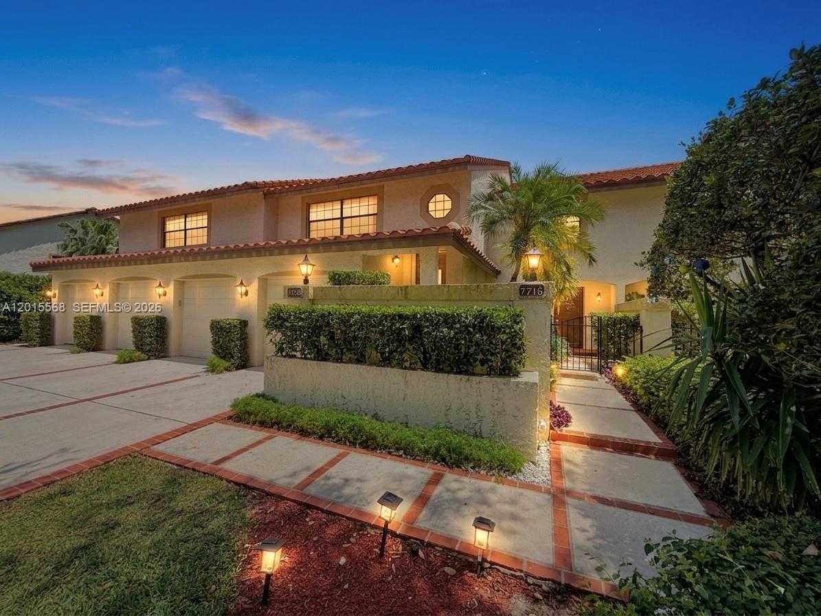 LA MIRADA AT BOCA POINTE - Residential