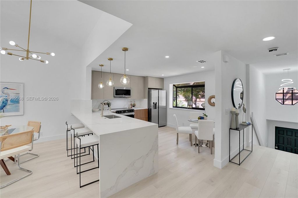 Photo of 7718 La Mirada Dr #7718, Boca Raton, FL 33433 (MLS # A12015568)
