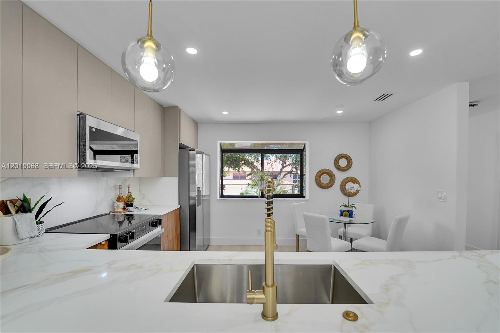 LA MIRADA AT BOCA POINTE - Residential