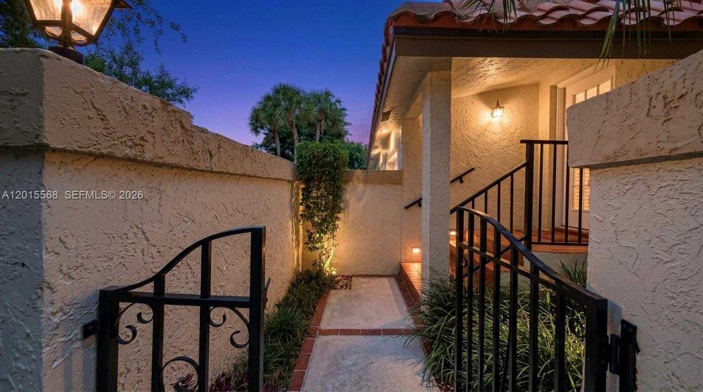 LA MIRADA AT BOCA POINTE - Residential