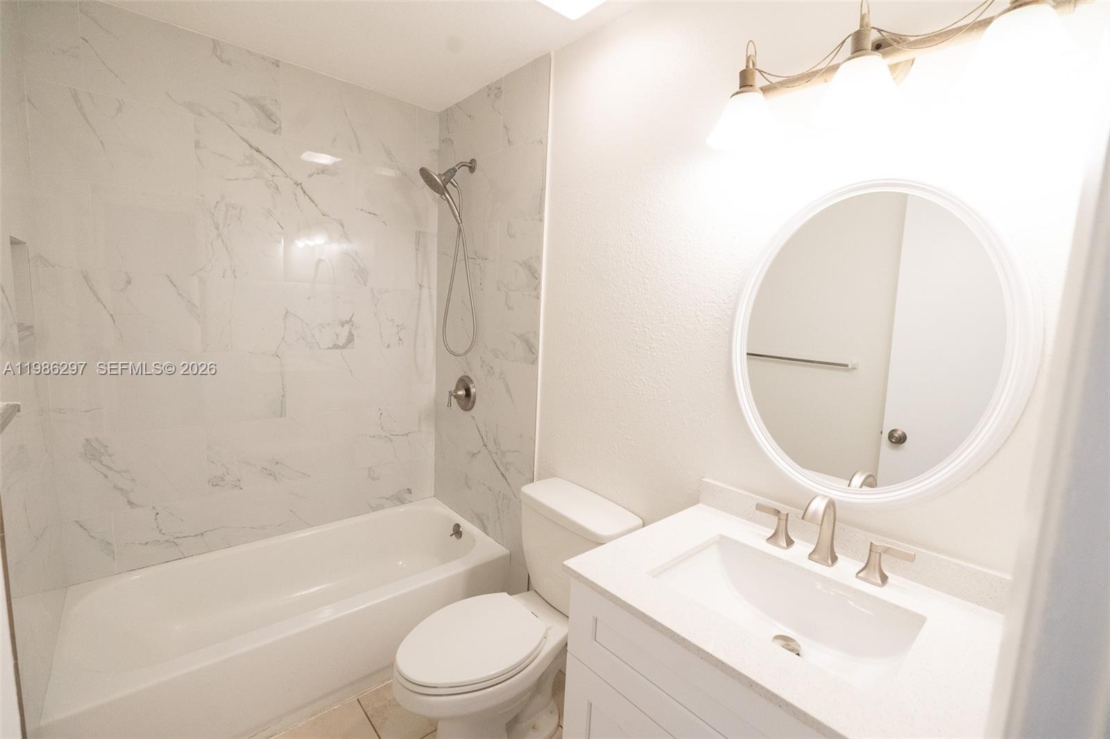 OAK PARK SEC 5 - Residential Lease