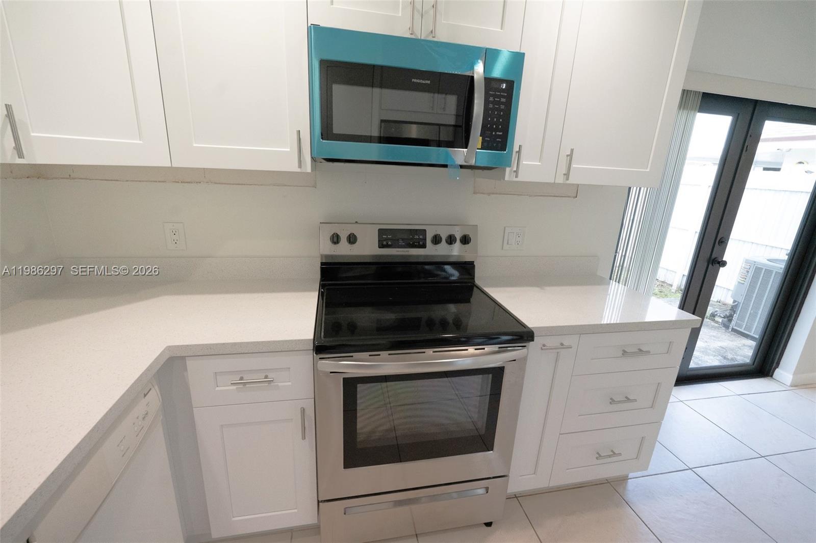 OAK PARK SEC 5 - Residential Lease