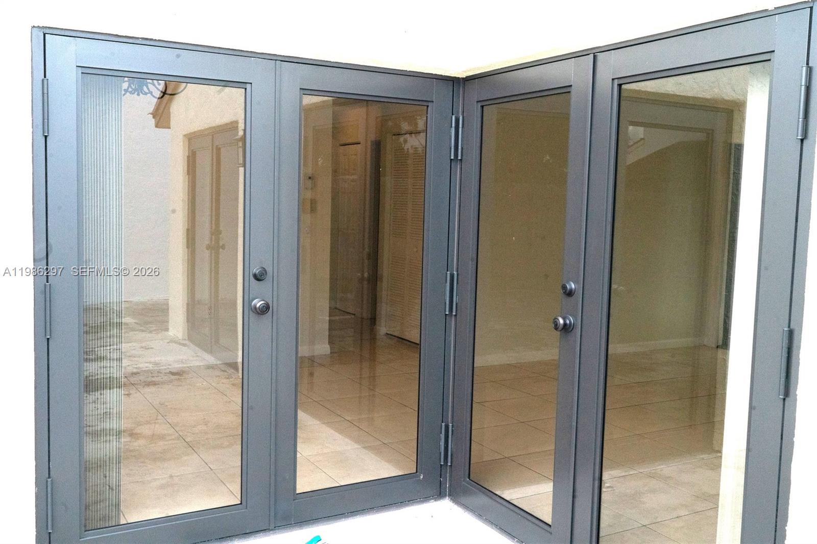 OAK PARK SEC 5 - Residential Lease