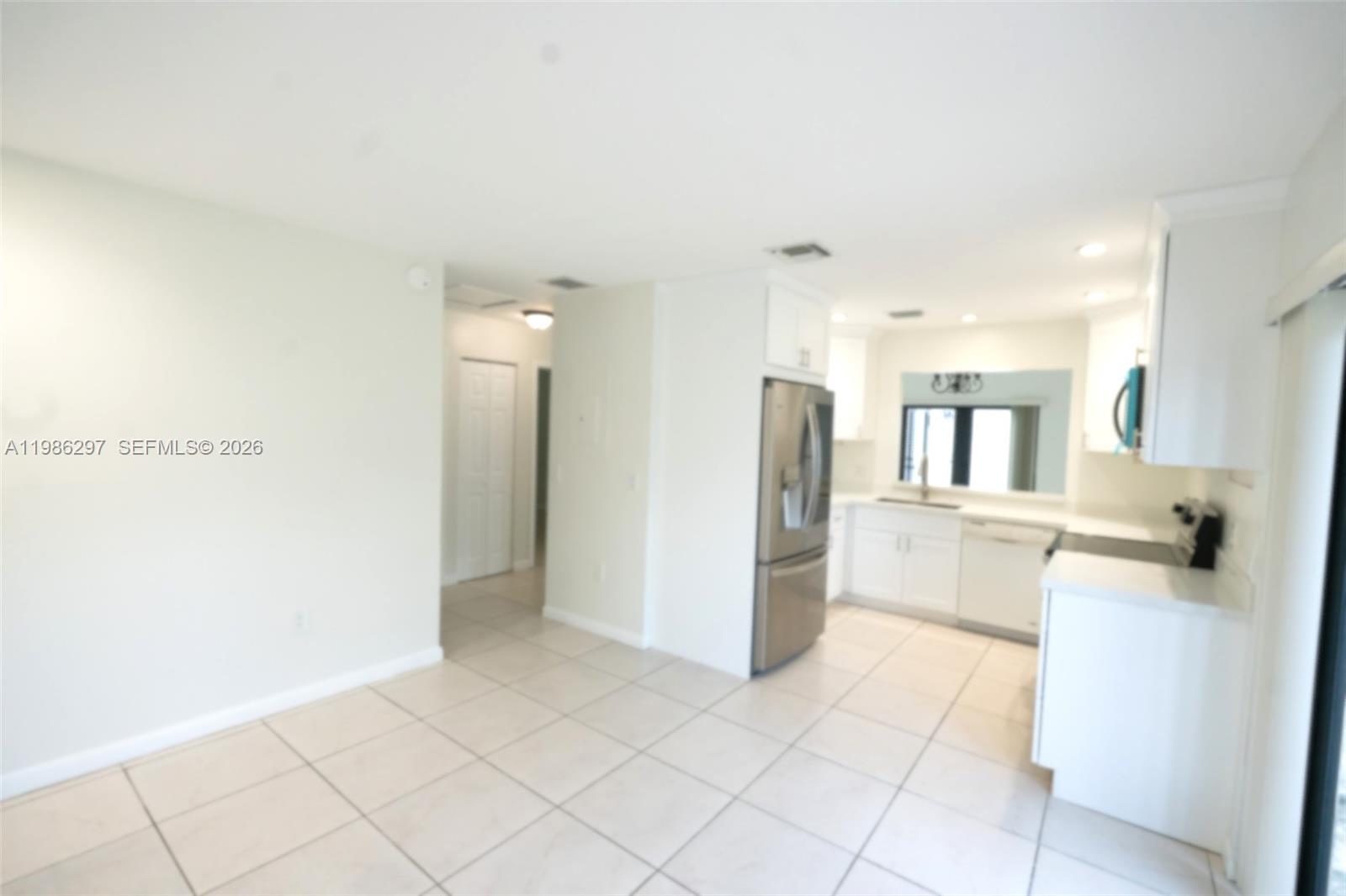 OAK PARK SEC 5 - Residential Lease