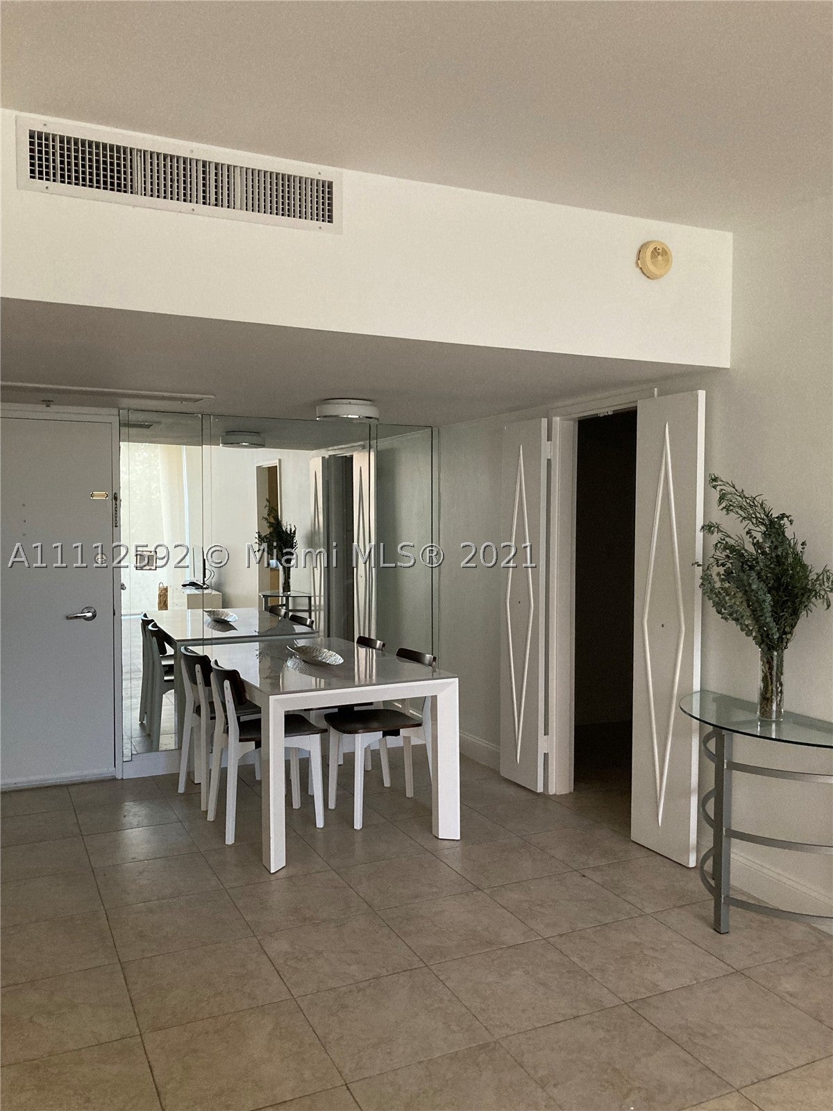 5161 Collins Ave 210