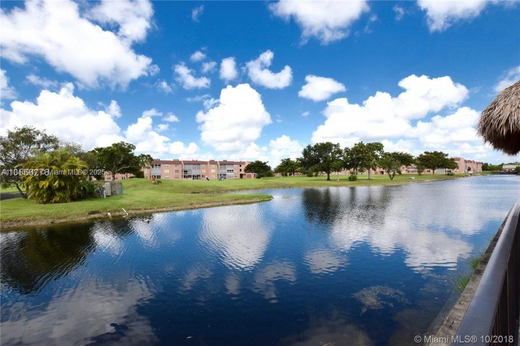 SUNRISE LAKES 70 CONDO - Residential