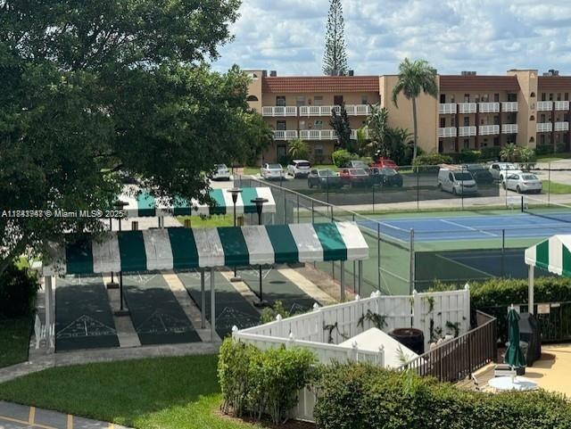 SUNRISE LAKES 70 CONDO - Residential