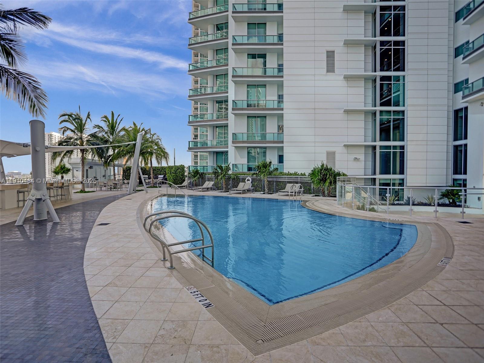 900 BISCAYNE BAY CONDO - Residential
