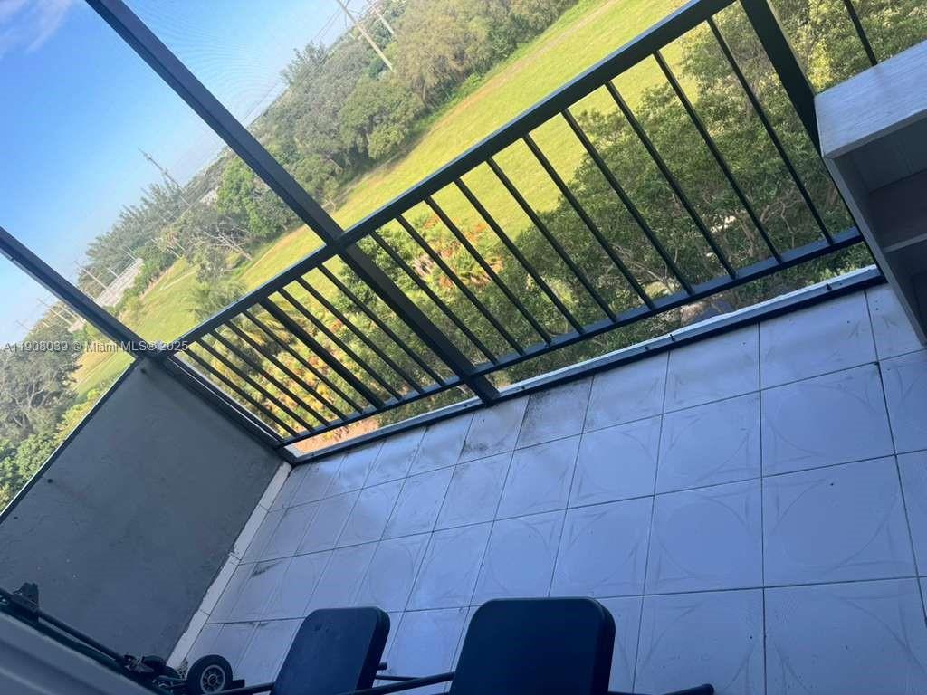 MANORS OF INVERRARY XII - Residential