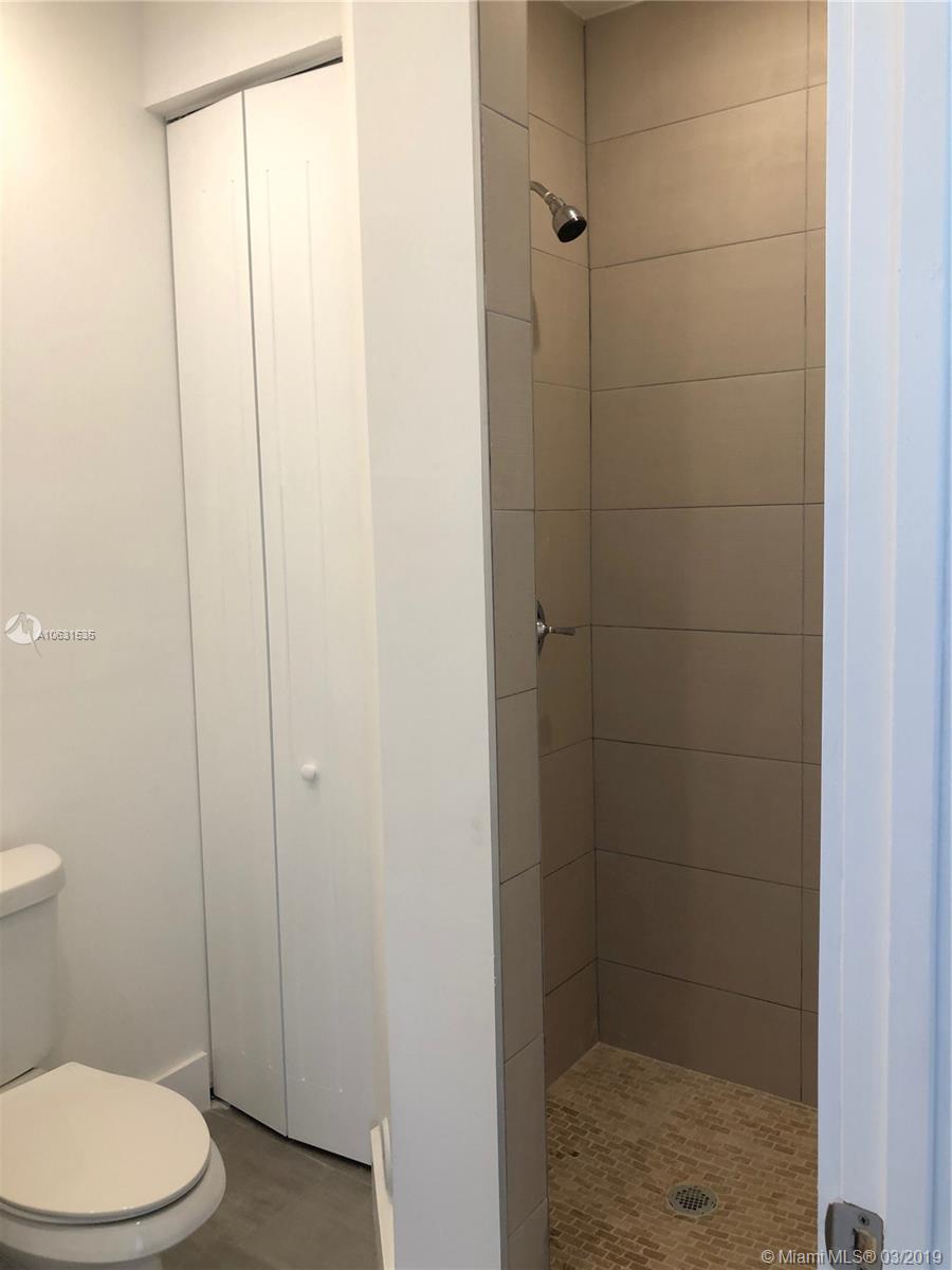 WELWYN MANOR - Residential