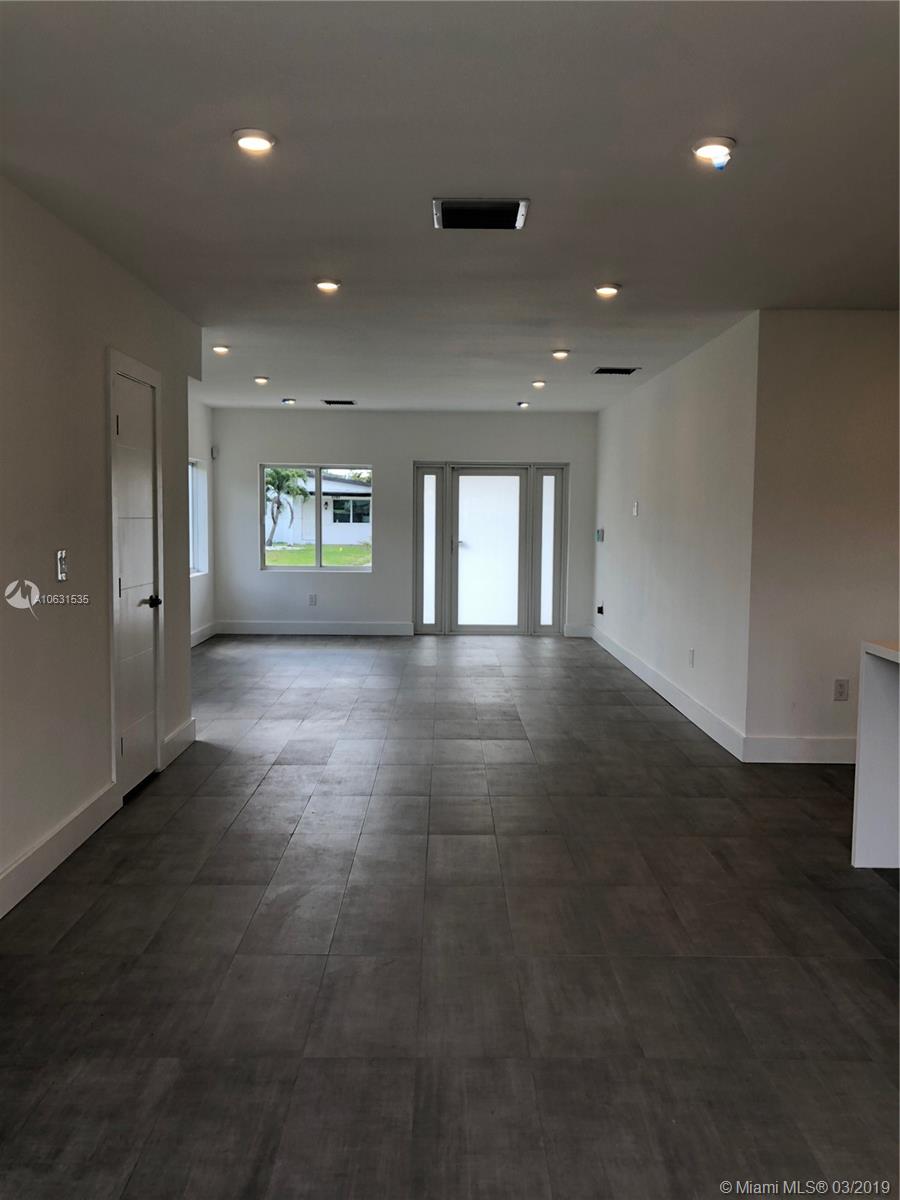 WELWYN MANOR - Residential