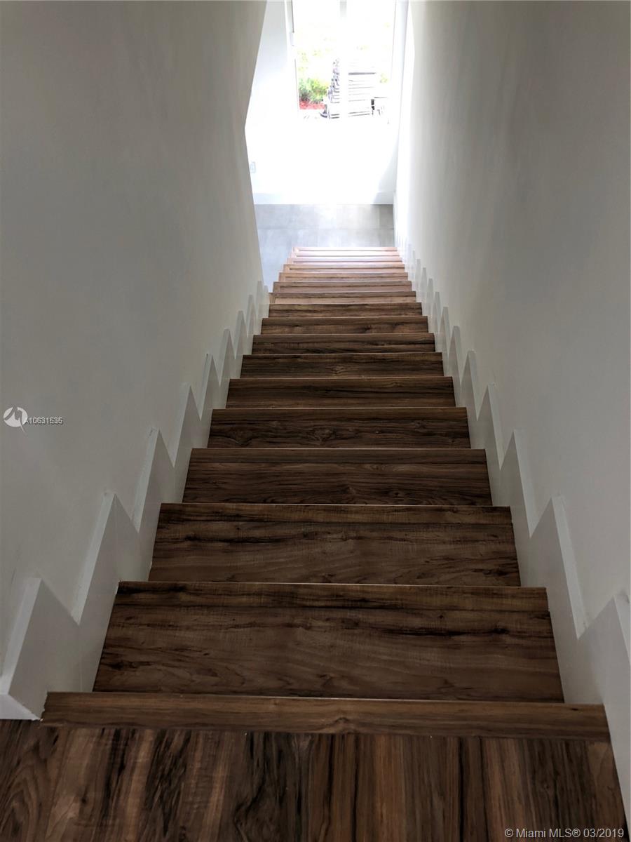 WELWYN MANOR - Residential