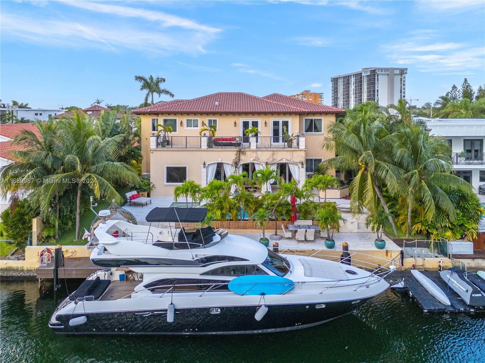 13255 Biscayne Bay Ter