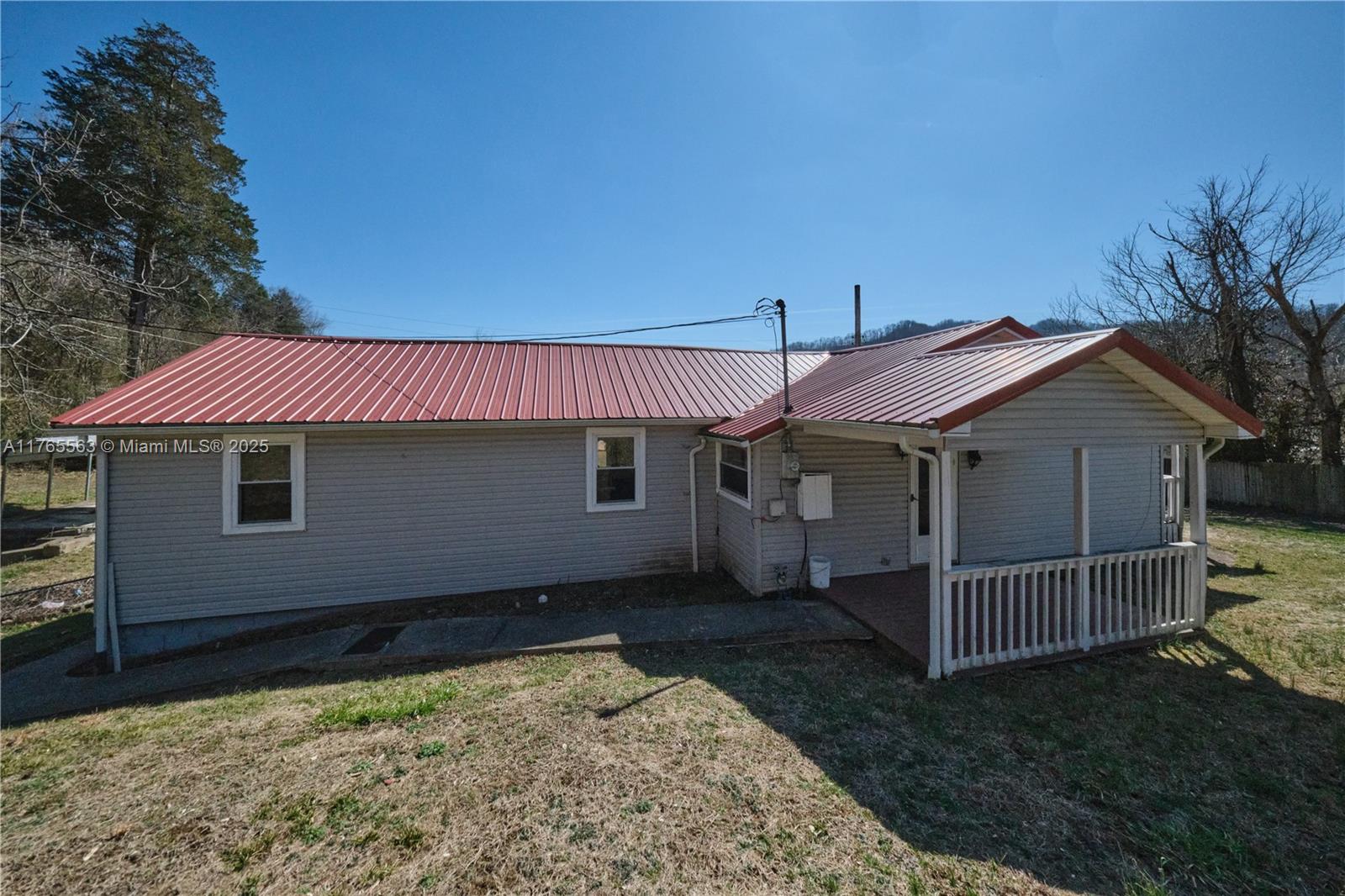 Listing image 1