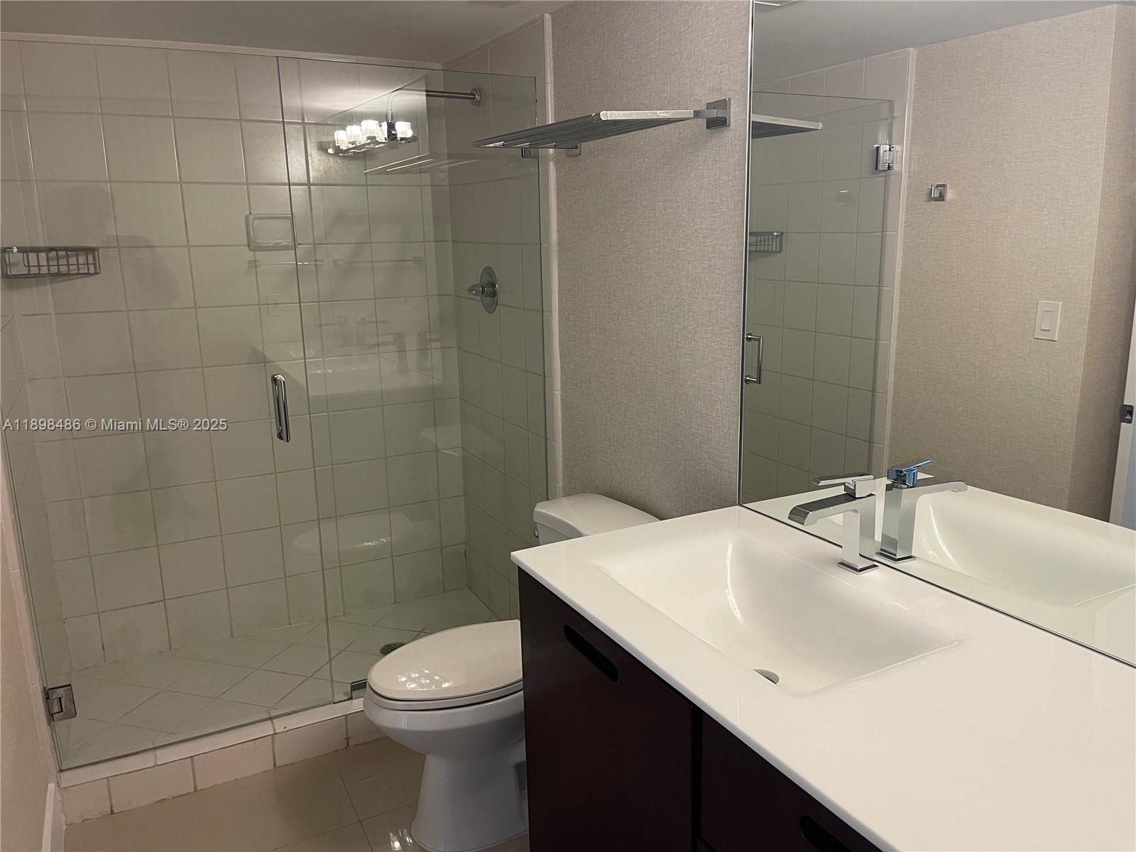 PARC CENTRAL AVENTURA EAS - Residential Lease