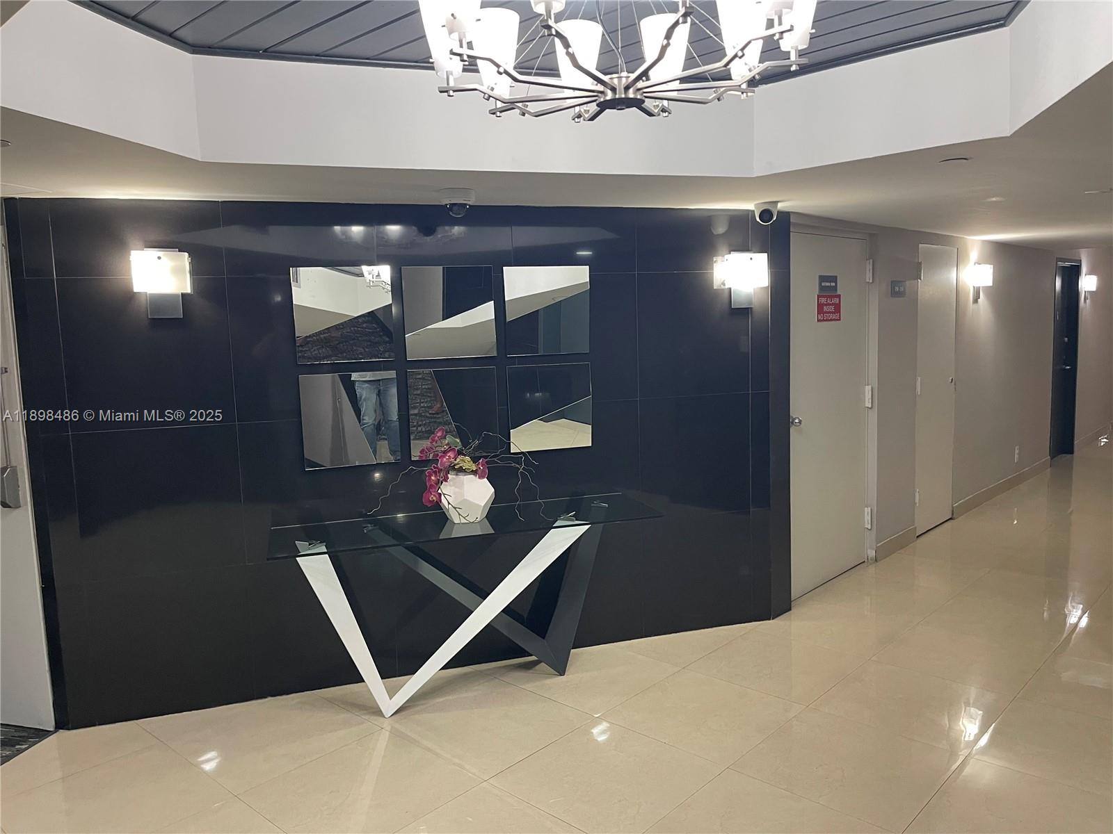 PARC CENTRAL AVENTURA EAS - Residential Lease