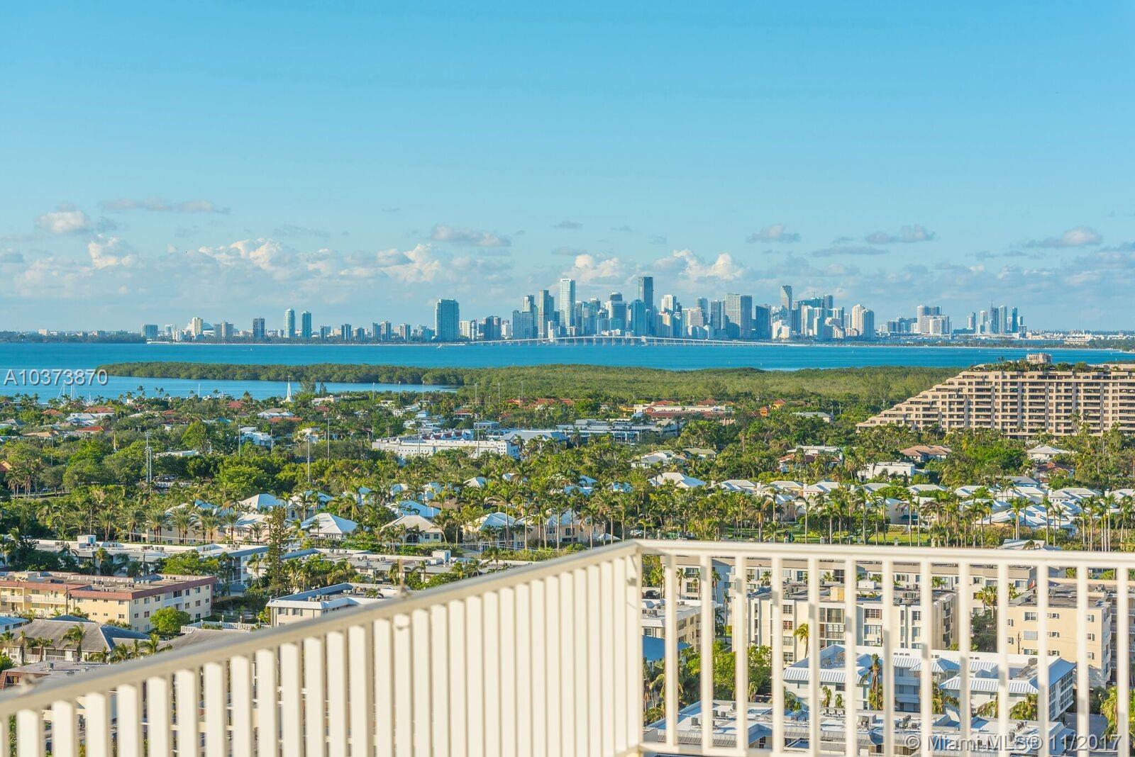 CLUB TOWER TWO CONDO - Residential