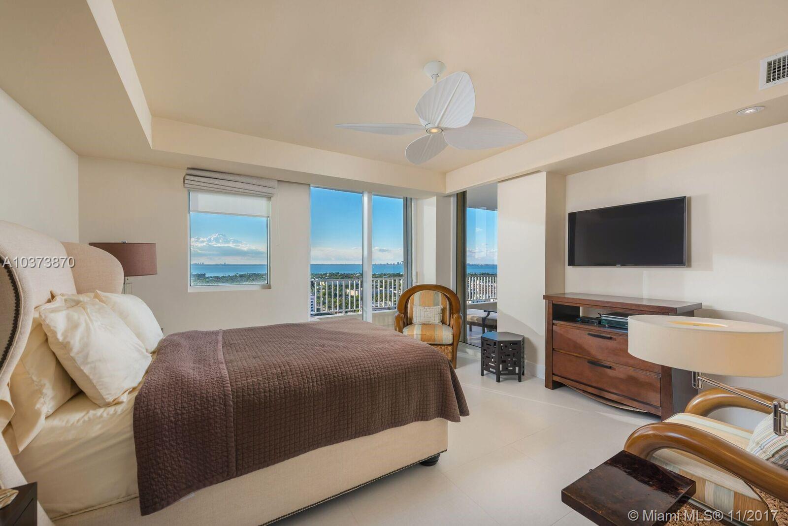 CLUB TOWER TWO CONDO - Residential