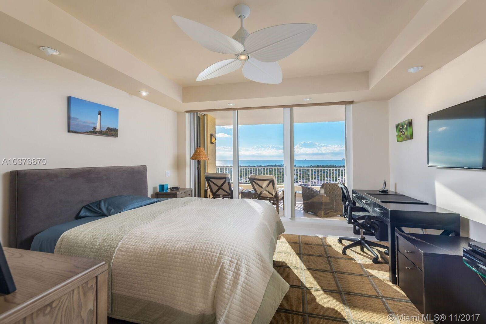 CLUB TOWER TWO CONDO - Residential