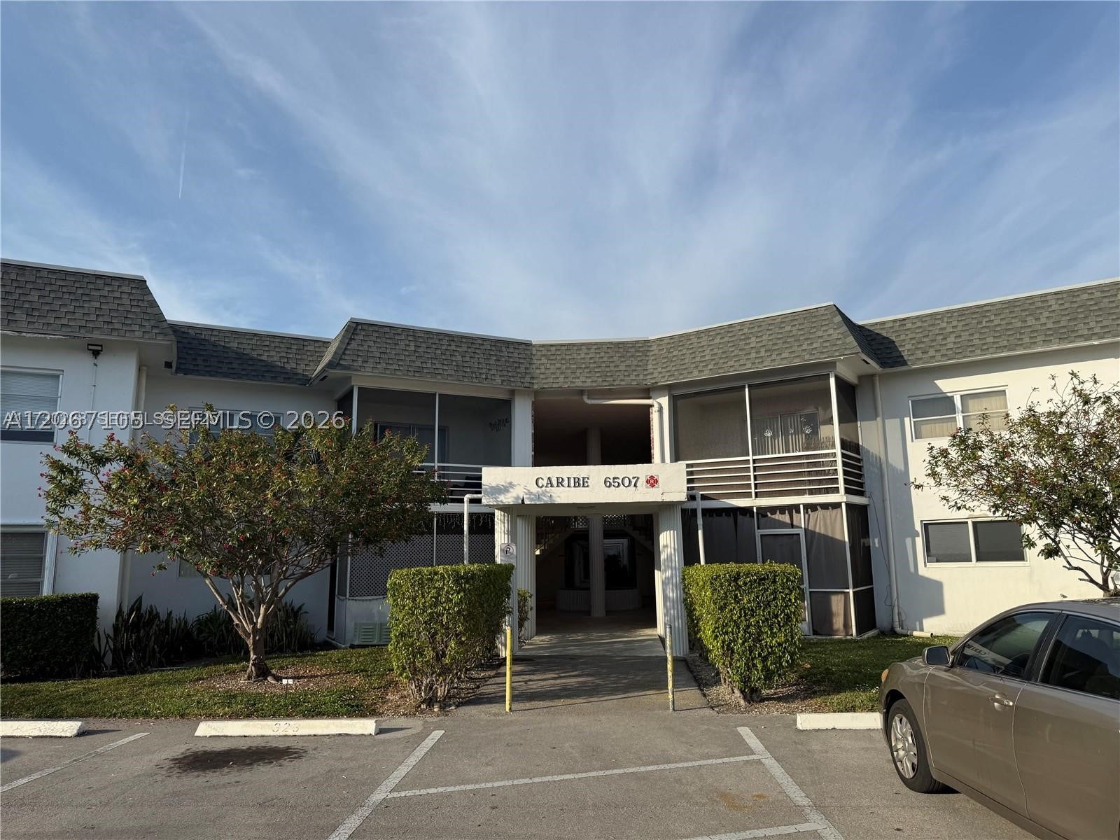 6507 Winfield Blvd