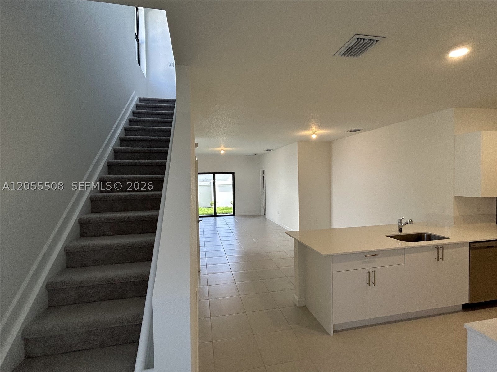 3000 Park Pl