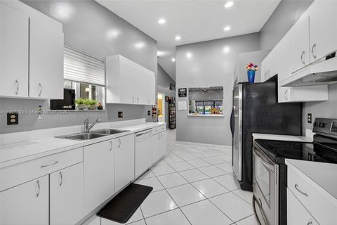 Photo of 8228 NW 100th Way, Tamarac, FL 33321 (MLS # A11907299)