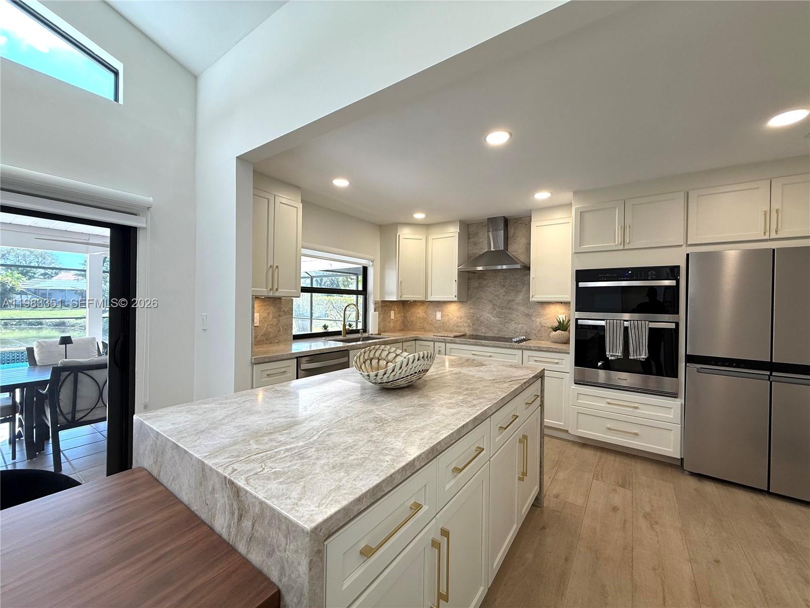 HOLLOWS OF DEER CREEK - Residential