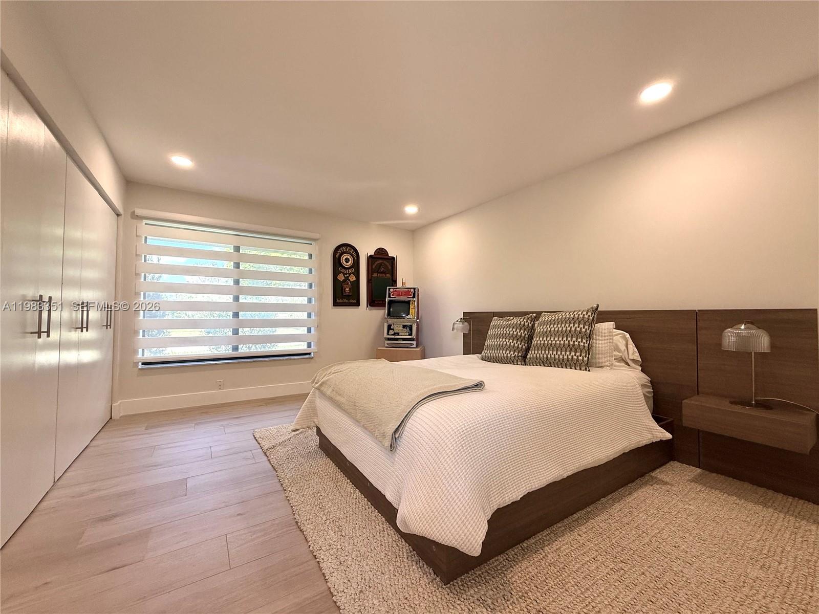 HOLLOWS OF DEER CREEK - Residential