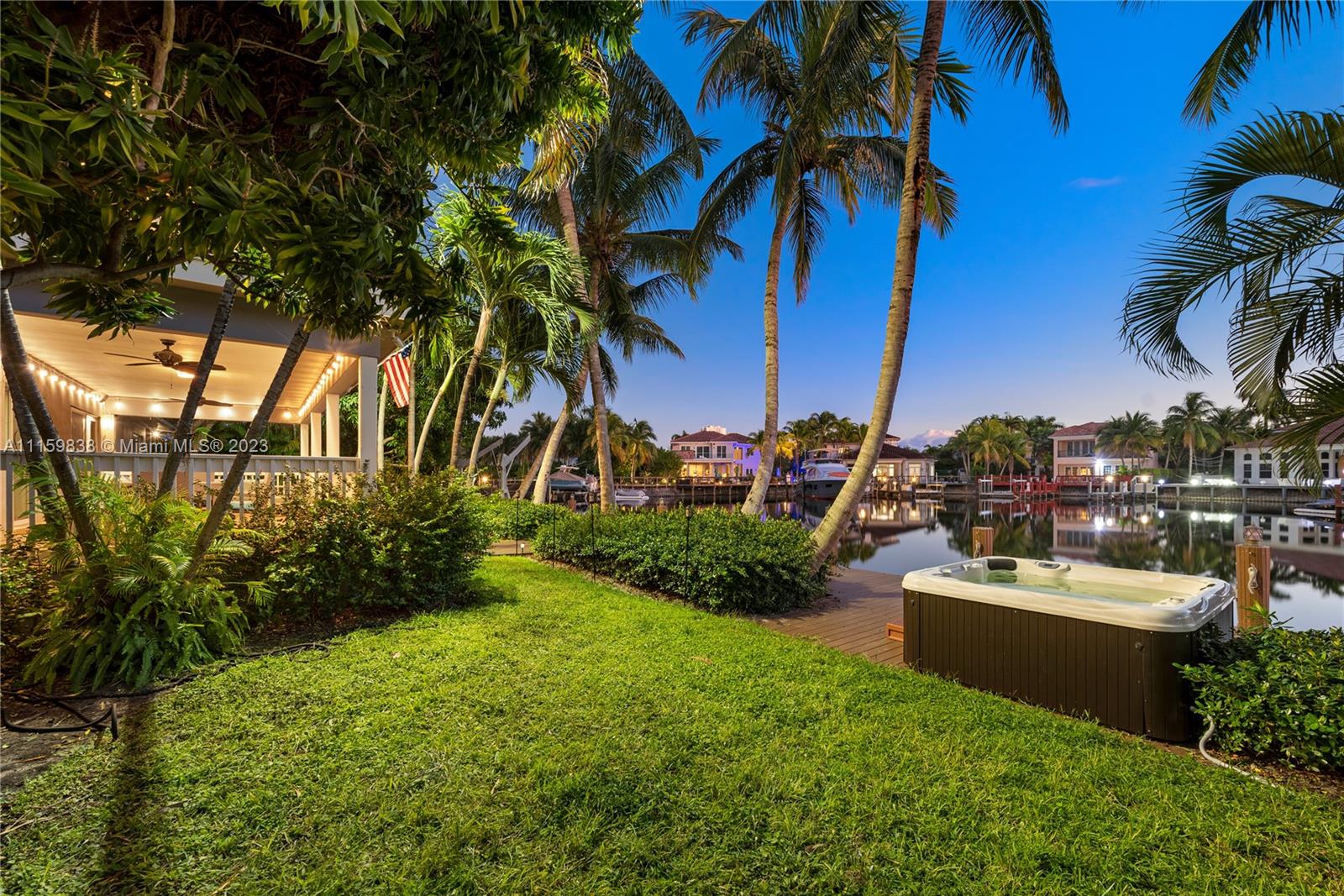 HOLLYWOOD GOLF ESTATES SE - Residential