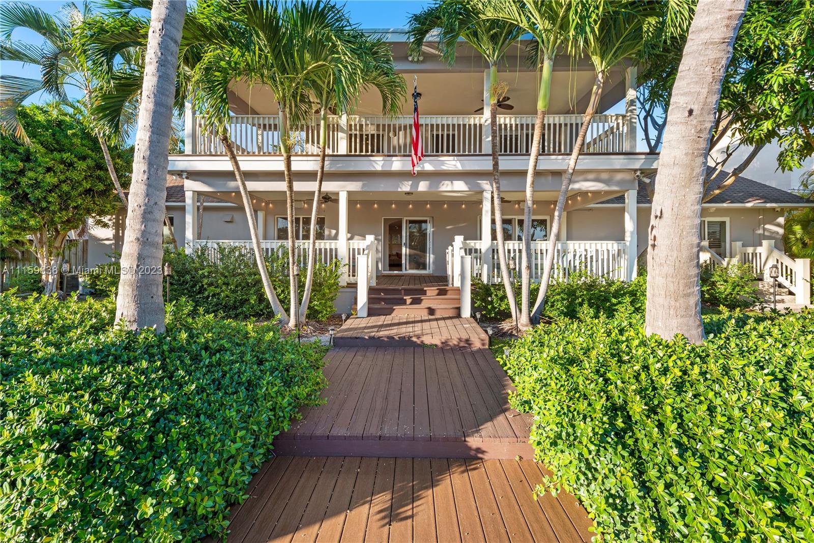 HOLLYWOOD GOLF ESTATES SE - Residential