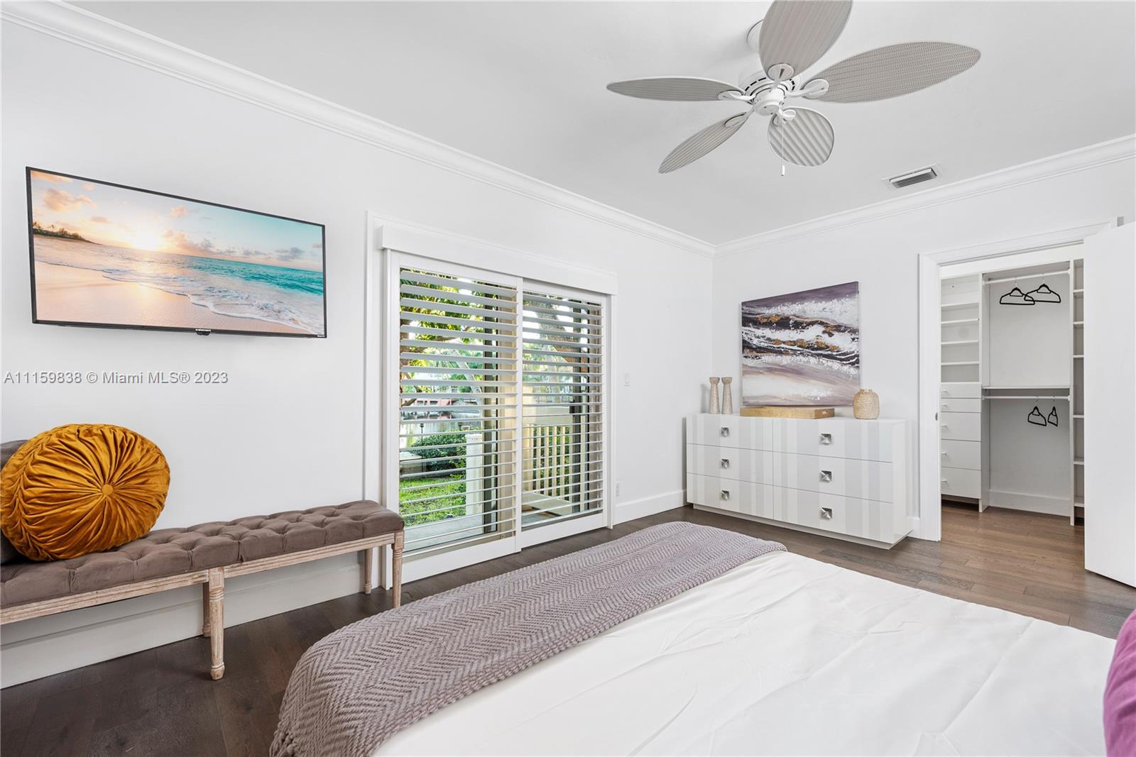 HOLLYWOOD GOLF ESTATES SE - Residential