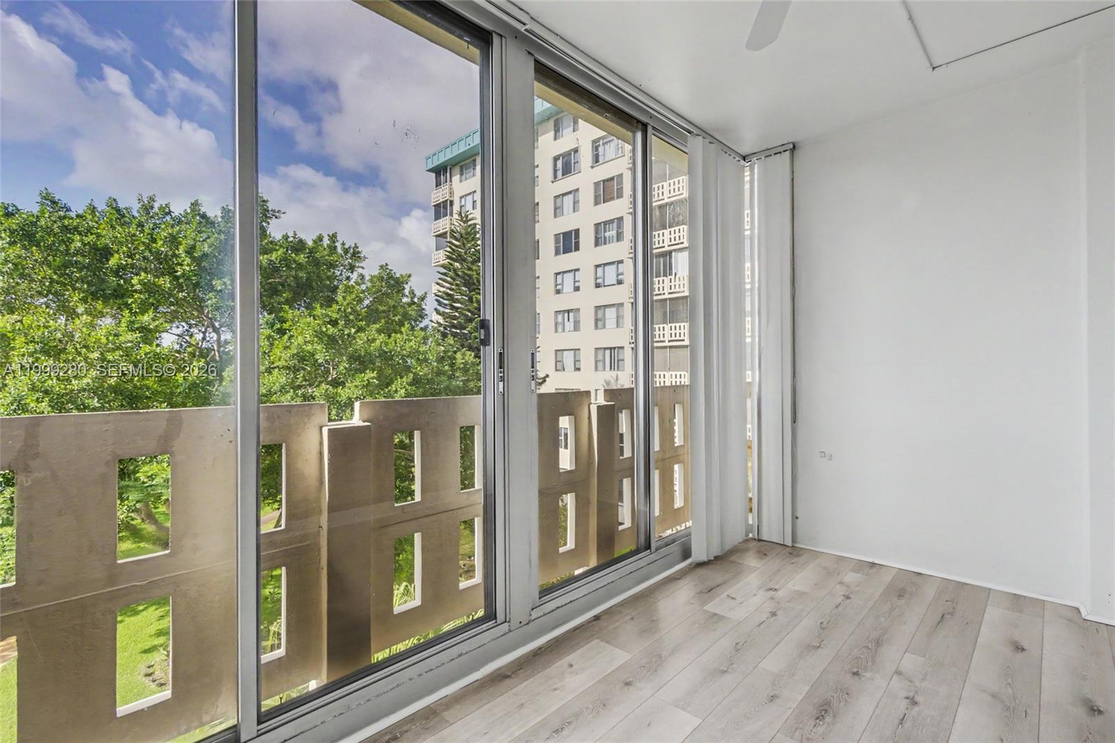 HILLCREST EAST NO 23 COND - Residential