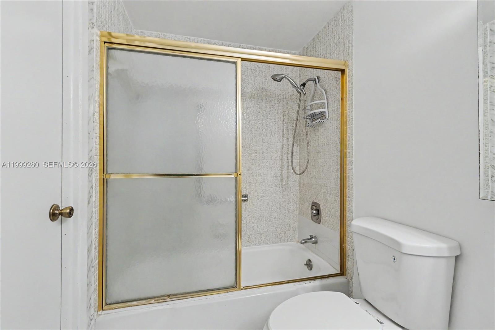 HILLCREST EAST NO 23 COND - Residential