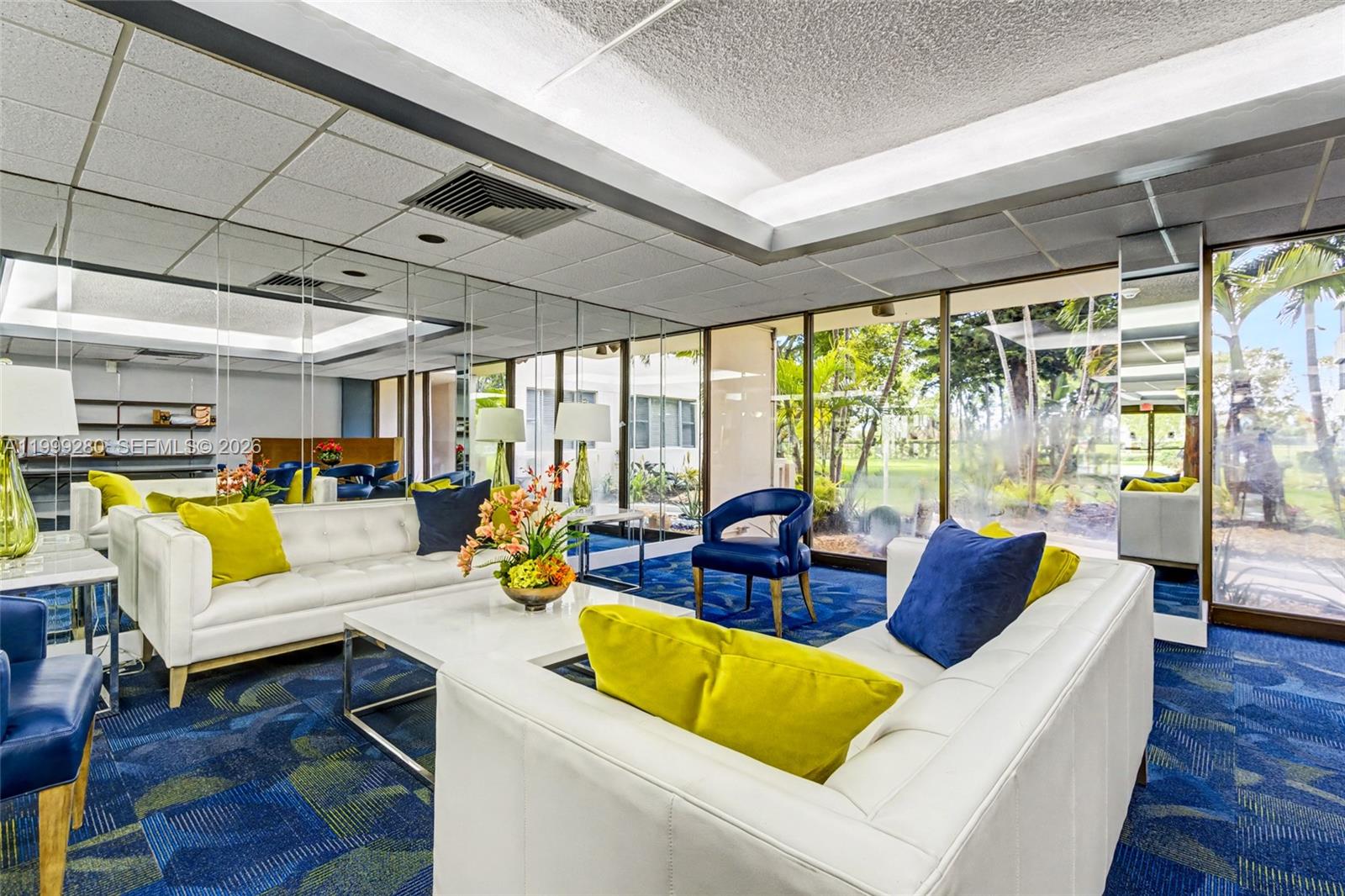 HILLCREST EAST NO 23 COND - Residential